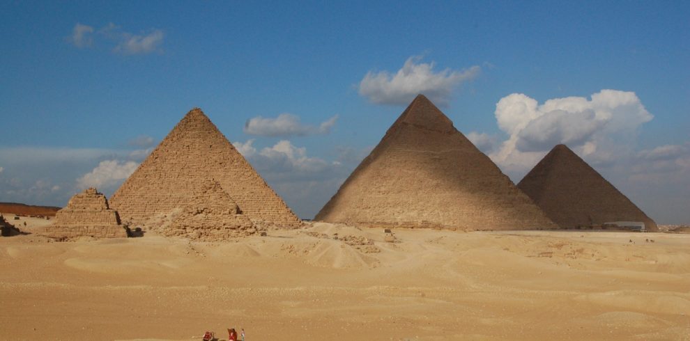 Cairo (old Cairo + pyramids + Sphinx)
